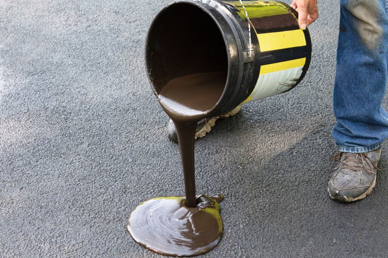 Asphalt Sealcoating in Charlotte, NC